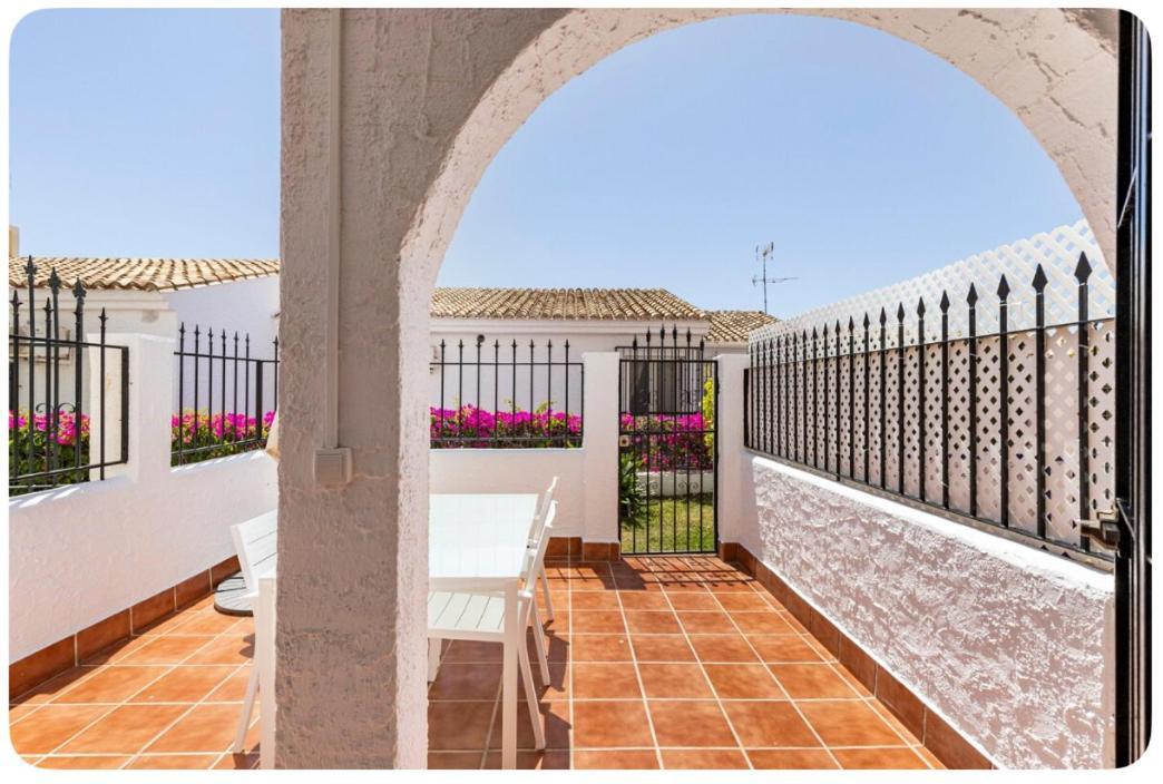 Willa La Casa En La Carihuela Playa A 4 Minutos A Pie Torremolinos Zewnętrze zdjęcie