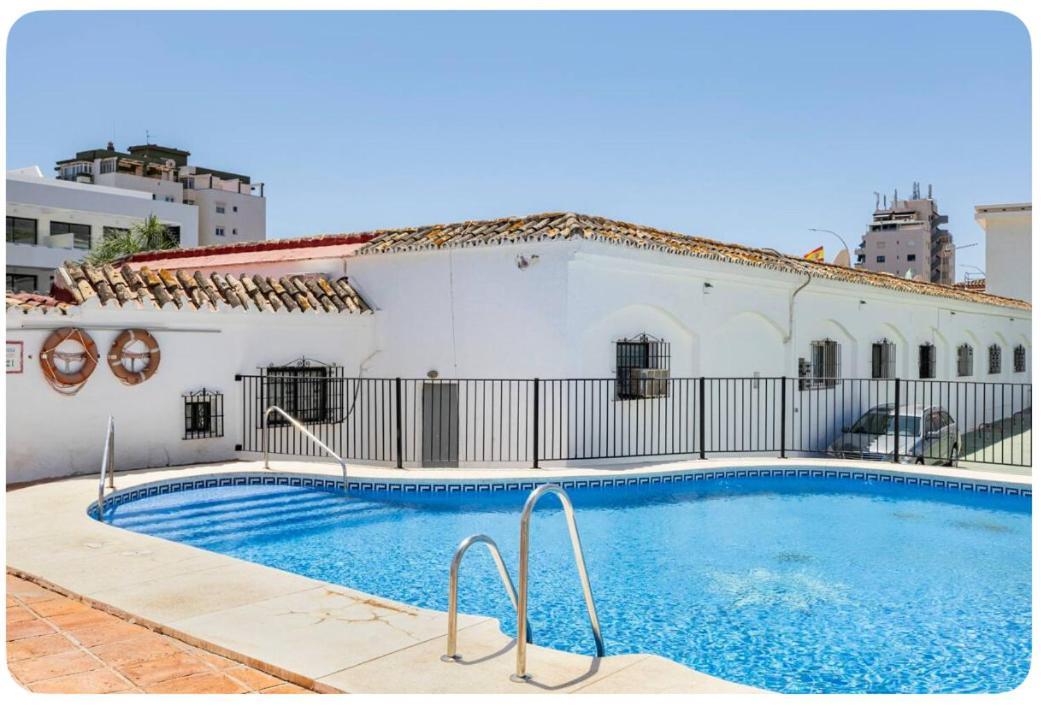 Willa La Casa En La Carihuela Playa A 4 Minutos A Pie Torremolinos Zewnętrze zdjęcie